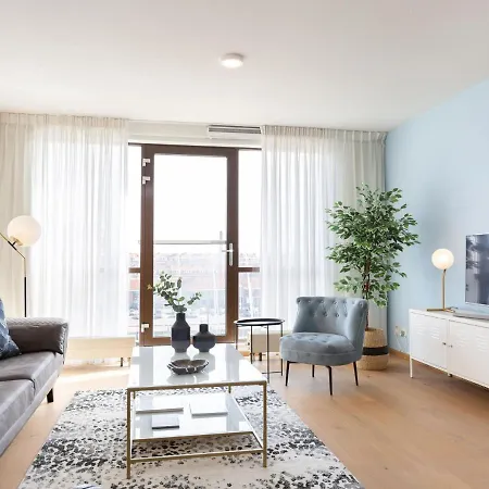 Apartament Restyled With Great View *