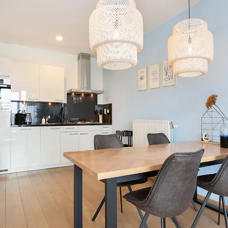 Restyled With Great View Apartament Haga